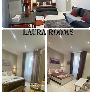https://laura-rooms.hotelitalianriviera.com
